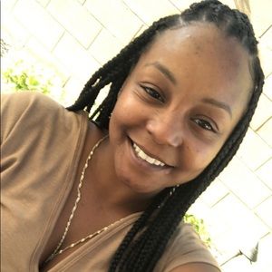 Meet your Posher, Brittney